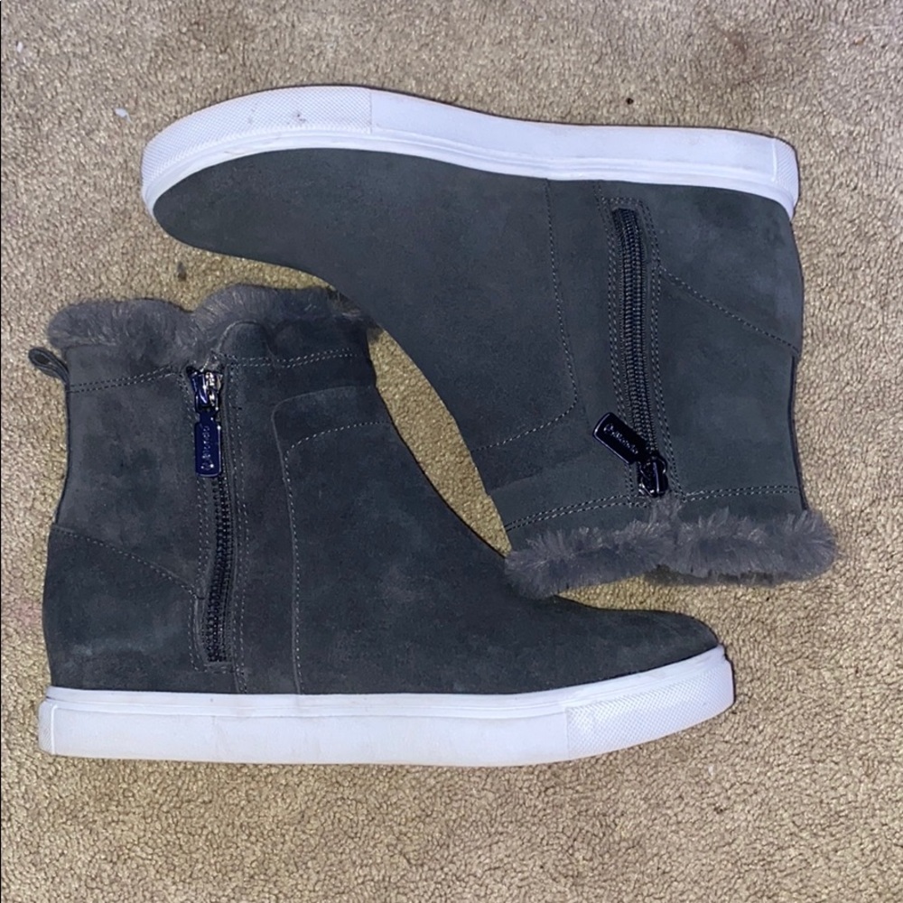Blondo Glade Dark Grey Suede Booties